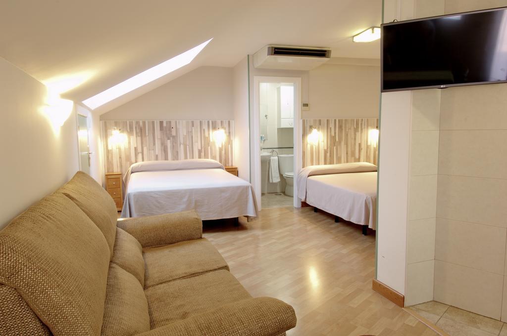 Hotel Apartamentos Aralso Сеговия Екстериор снимка