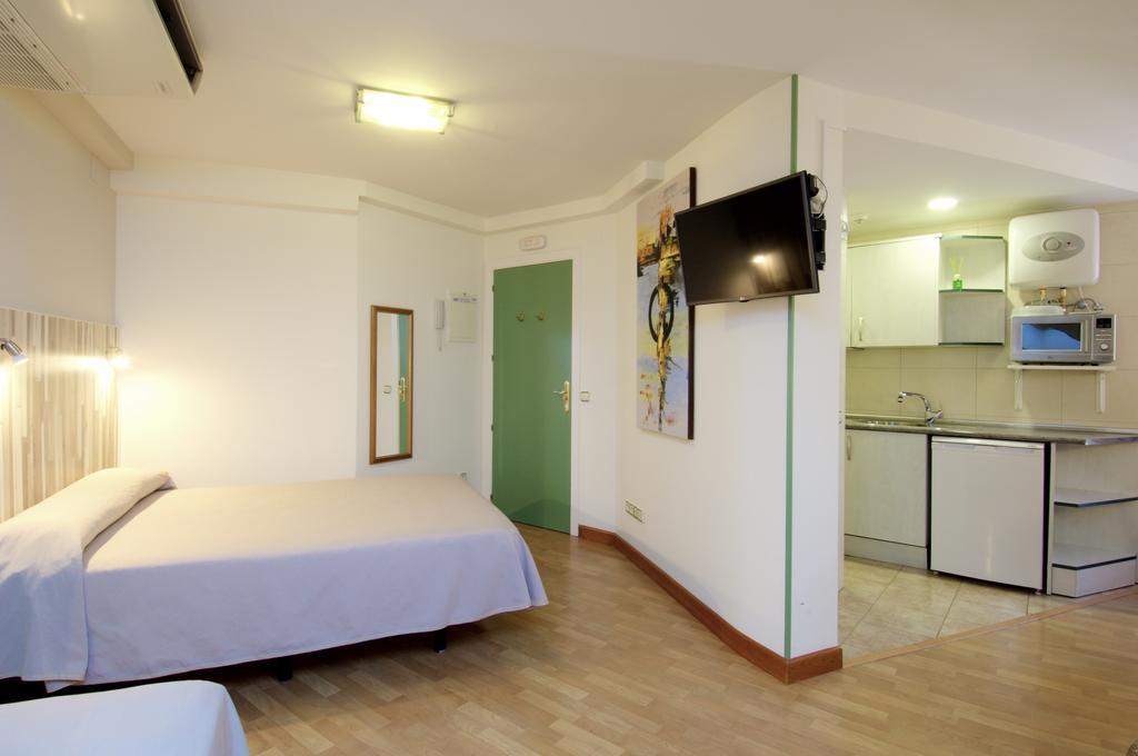 Hotel Apartamentos Aralso Сеговия Екстериор снимка